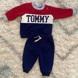 Baby Tommy Hilfiger 2-Piece Sweatsuit Set